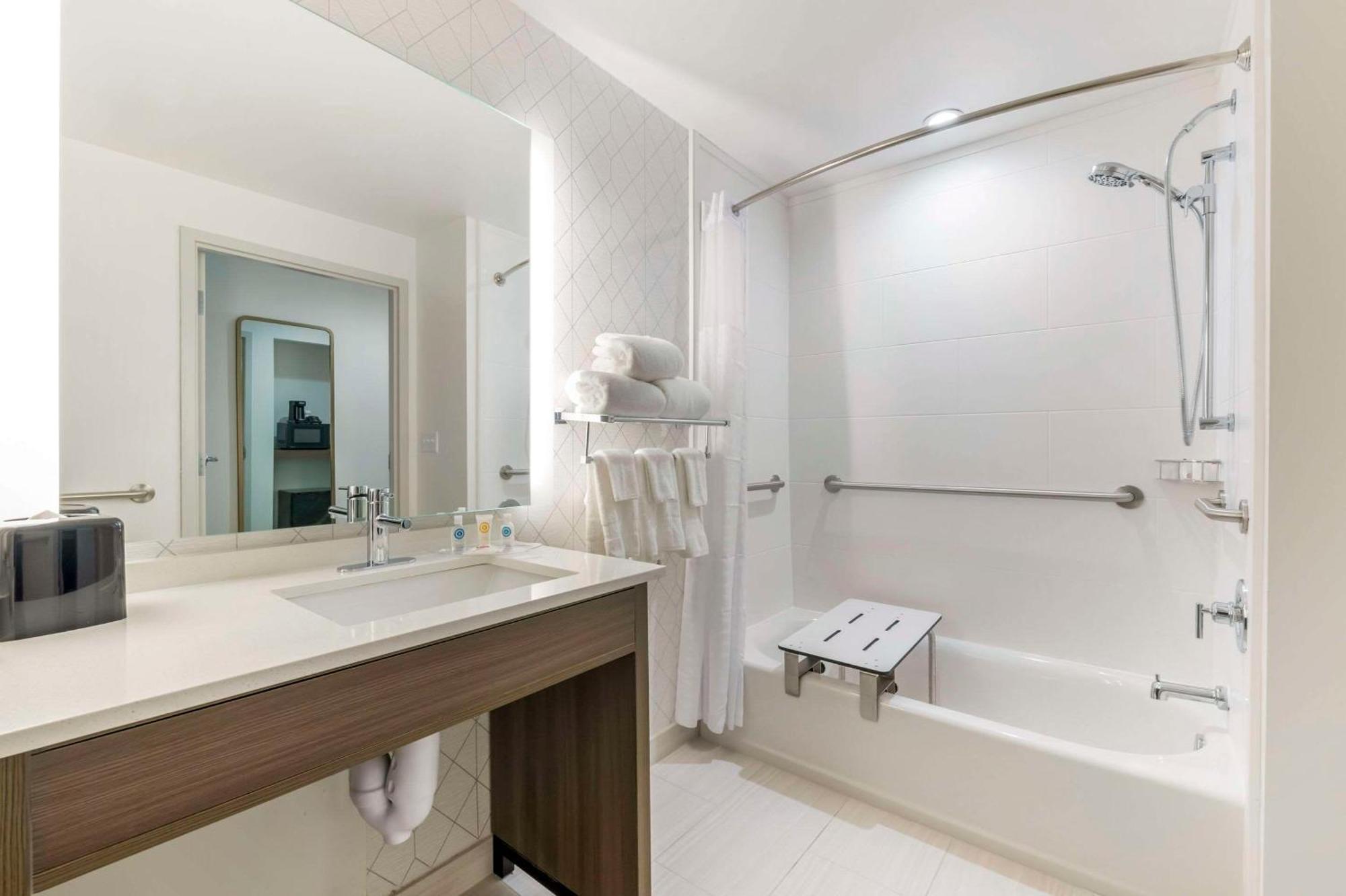 Comfort Suites St Augustine Historic District Area セント・オーガスティン エクステリア 写真