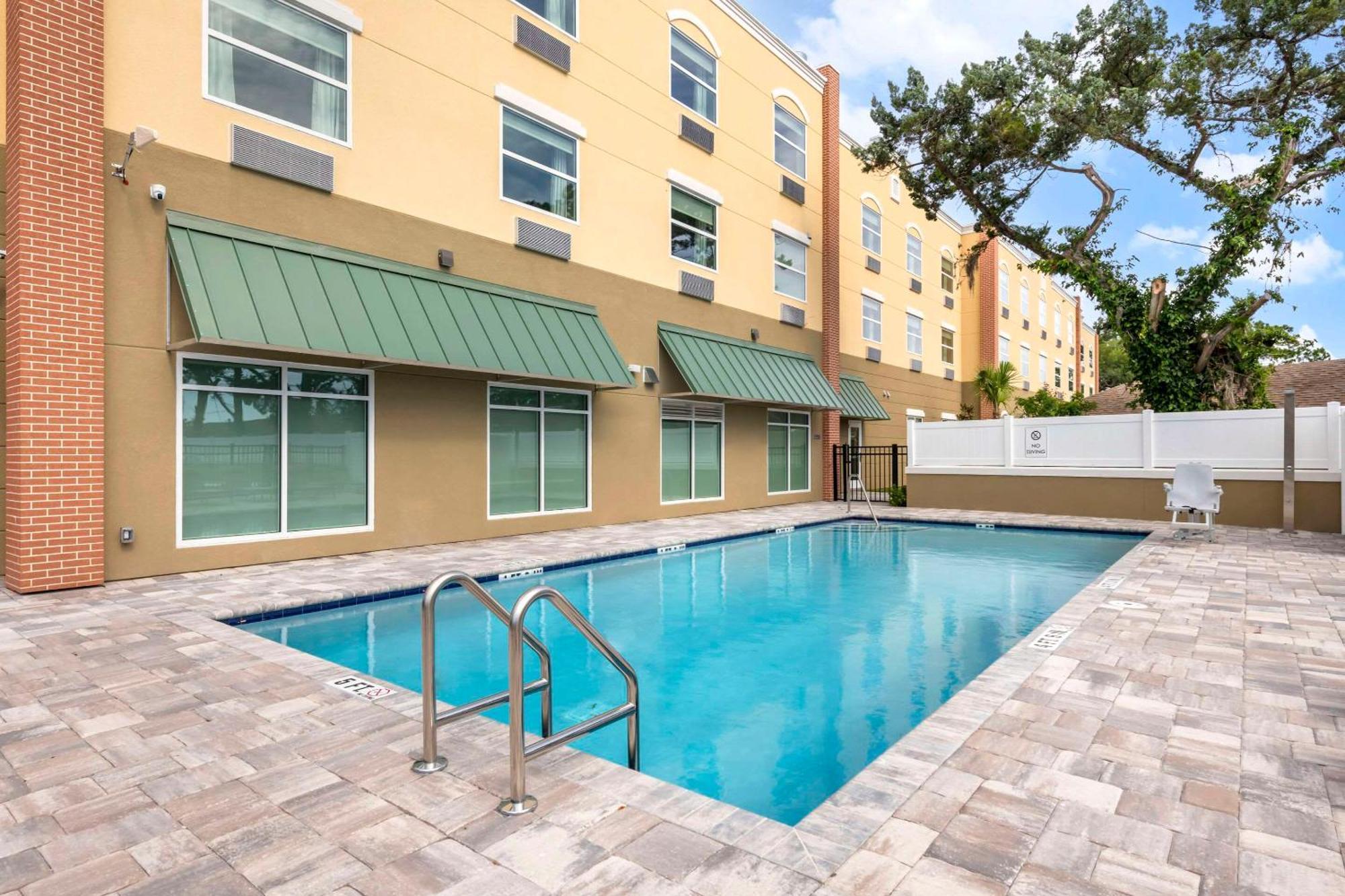 Comfort Suites St Augustine Historic District Area セント・オーガスティン エクステリア 写真