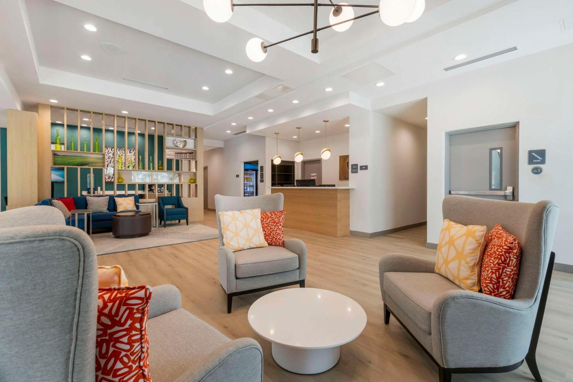 Comfort Suites St Augustine Historic District Area セント・オーガスティン エクステリア 写真